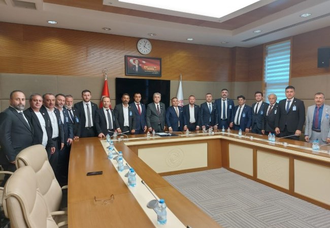  SİMDER Başkanımız Sezgin Aydın ve yönetim kurulu üyelerimiz, TBMM’de CHP Samsun Milletvekilimiz Murat Çan’ı ziyaret